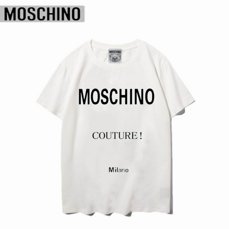 T-shirts Moschino Femme offrent une élégance et un confort inégalés.