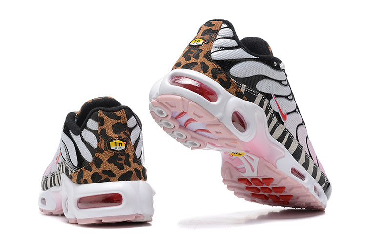 les baskets Nike TN Air Max Plus sont un témoignage de l'engagement de Nike à combiner style et innovation.
