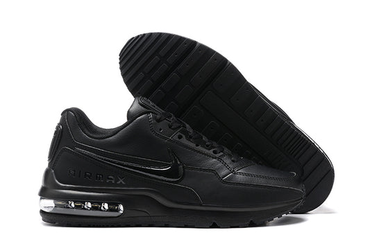 Avec les Nike Air Max LTD 3, la marque continue de repousser les limites, offrant des sneakers qui combinent confort, style et durabilité.