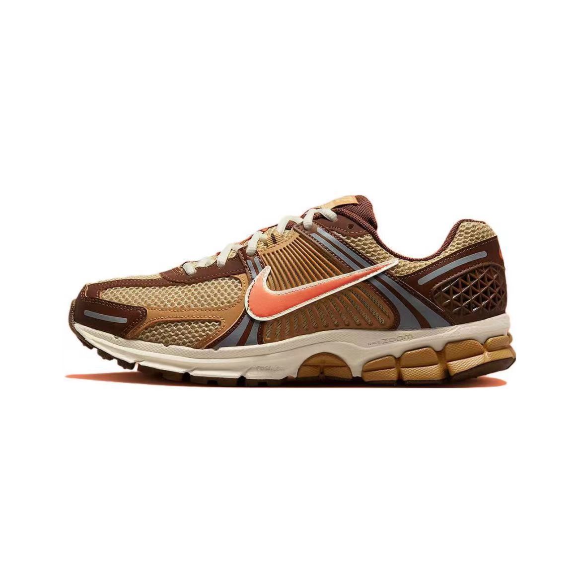 Les baskets Nike Zoom Vomero 5 Wheat Grass Femme sont l'expression ultime de la performance et du style dans la gamme de running de Nike.
