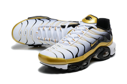 Les  Baskets Nike Air Max Tn incarnent un style emblématique et une performance supérieure. Pas cher. Le moin cher.