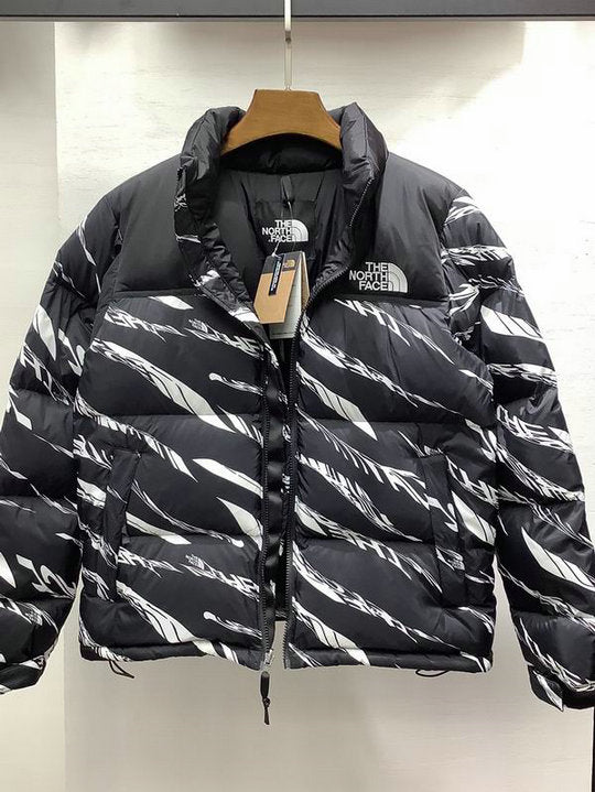 Les doudounes The North Face protection optimale contre le froid. Leur design moderne et leurs matériaux de haute qualité. Pas cher le moins cher.
