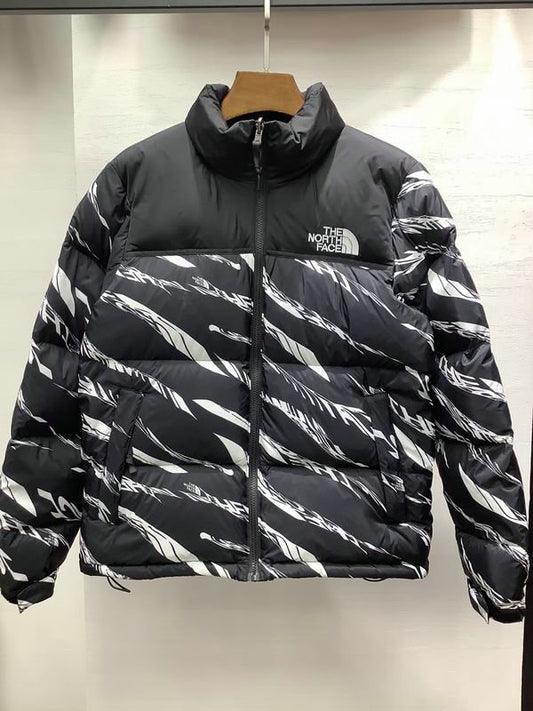 Les doudounes The North Face protection optimale contre le froid. Leur design moderne et leurs matériaux de haute qualité. Pas cher le moins cher.