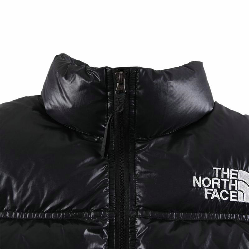 Les doudounes The North Face protection optimale contre le froid. Leur design moderne et leurs matériaux de haute qualité. Pas cher le moins cher.