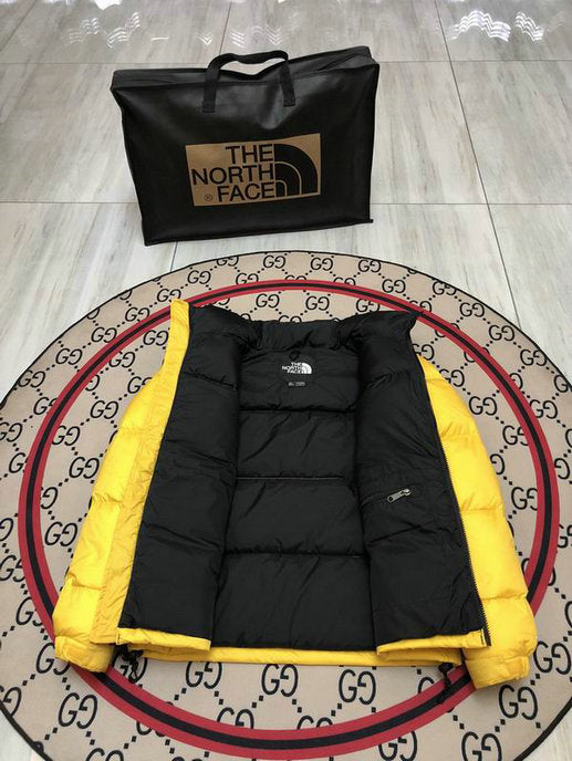 Les doudounes The North Face protection optimale contre le froid. Leur design moderne et leurs matériaux de haute qualité. Pas cher le moins cher.