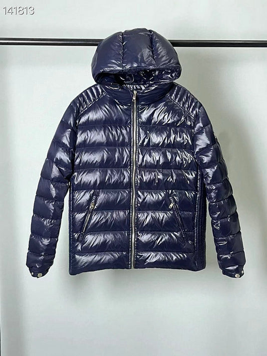 Les doudounes Moncler homme allient élégance et performance pour offrir une protection froid. Leur design sophistiqué et pas cher. Le moins cher.