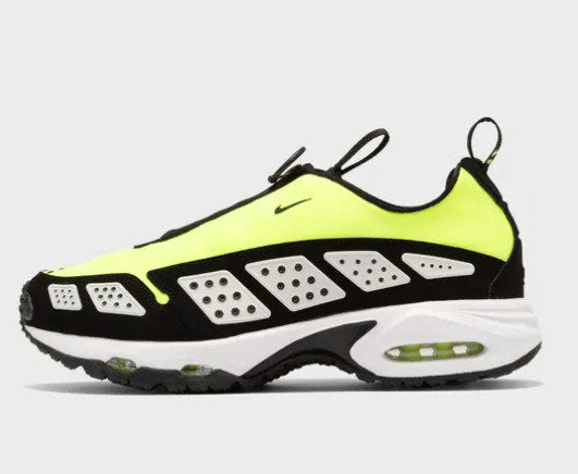 Les baskets Nike Air Max Sndr combinent un style contemporain avec une performance exceptionnelle. Design avant-gardiste 