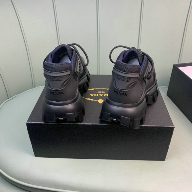 Les baskets sneakers Prada incarnent un style emblématique et un luxe italien.

 leur design élégant.pas cher,le moins cher.