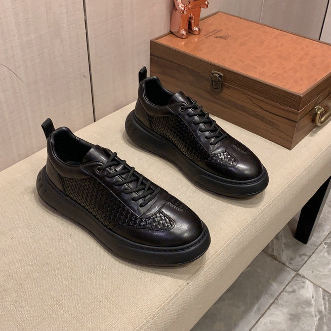 Les baskets sneakers Prada incarnent un style emblématique et un luxe italien.

 leur design élégant.pas cher,le moins cher.