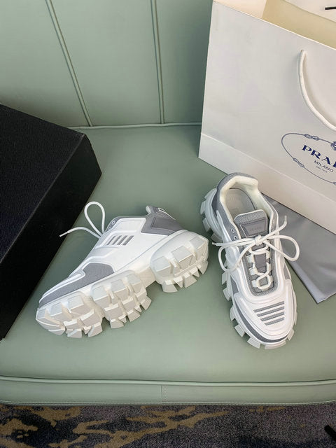 Les baskets sneakers Prada incarnent un style emblématique et un luxe italien.

 leur design élégant.pas cher,le moins cher.