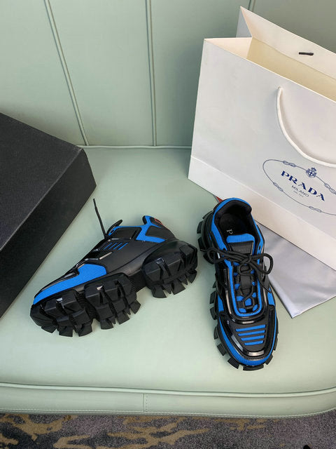 Les baskets sneakers Prada incarnent un style emblématique et un luxe italien.

 leur design élégant.pas cher,le moins cher.