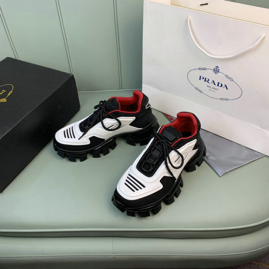 Les baskets sneakers Prada incarnent un style emblématique et un luxe italien.

 leur design élégant.pas cher,le moins cher.