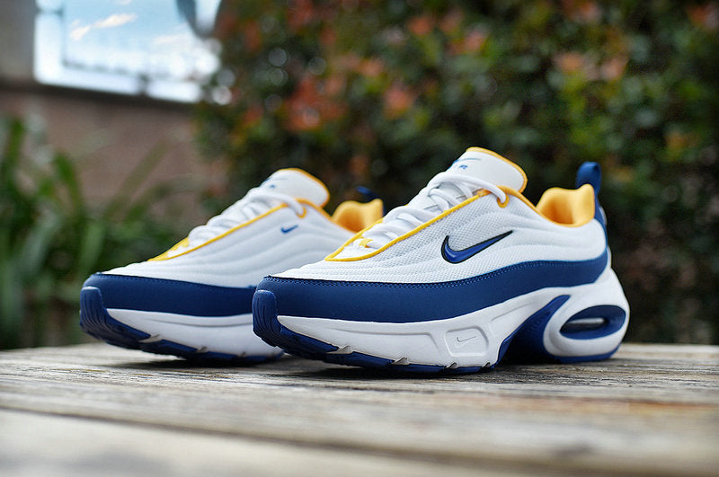 Les baskets Nike Air Max Portal incarnent un style moderne  exceptionnelle. Avec leur design futuriste et épuré.pas cher. 