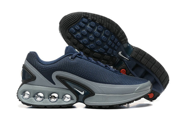 Les baskets Nike Air Max DN combinent un style contemporain et une performance avancée.

Leur design épuré 
