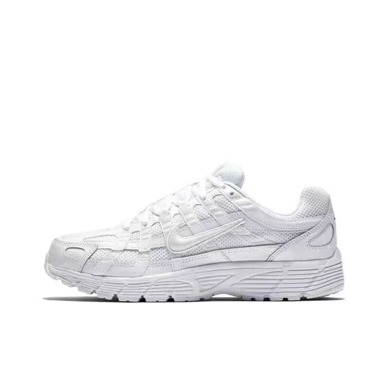 Les baskets Nike P-600 allient un style rétro inspiré des années 2000 à une technologie moderne pour un look et un confort incomparables.