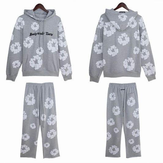 Les ensembles survêtement Palm Angels allient performance et style avec une touche urbaine unique. Pas cher. Le moins cher.