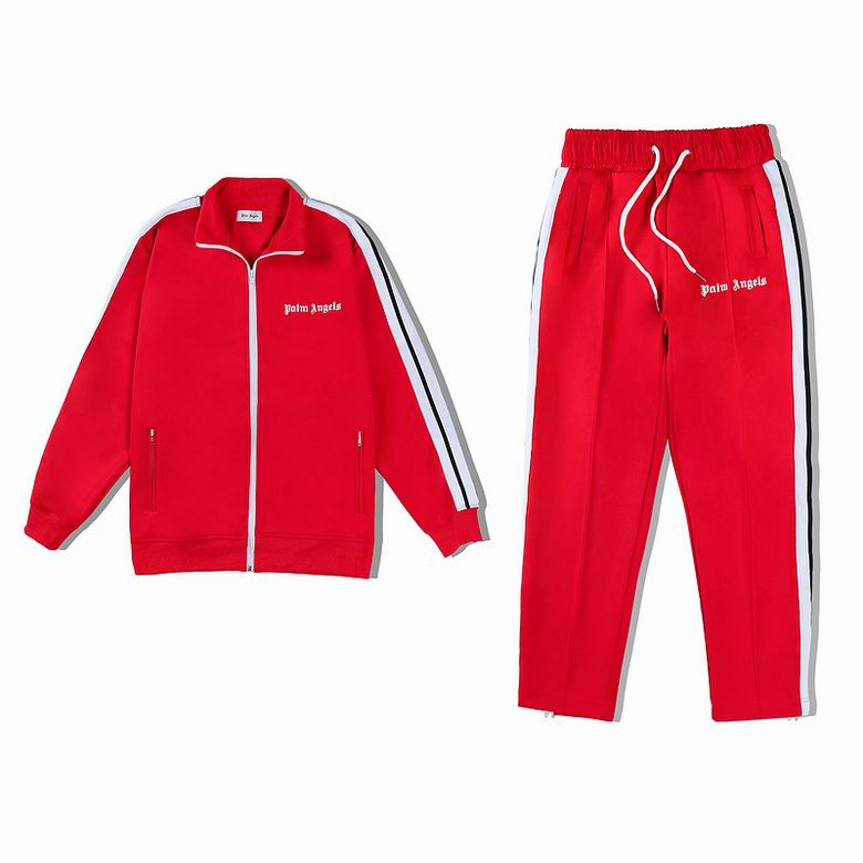 Les ensembles survêtement Palm Angels allient performance et style avec une touche urbaine unique. 