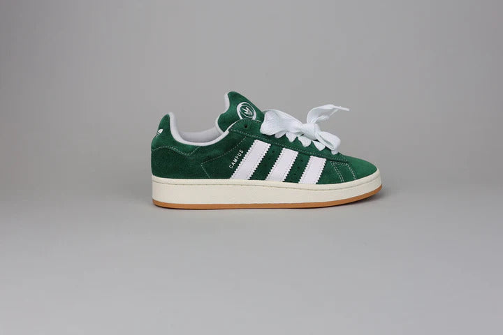 Les baskets Adidas Campus allient un style intemporel à un confort supérieur.
 design classique, pas cher. Le moins cher.