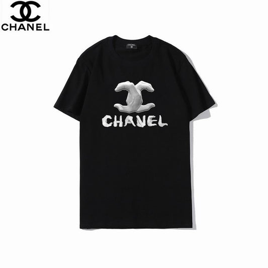 les T-shirts Chanel Femme offrent une élégance et un confort inégalés.