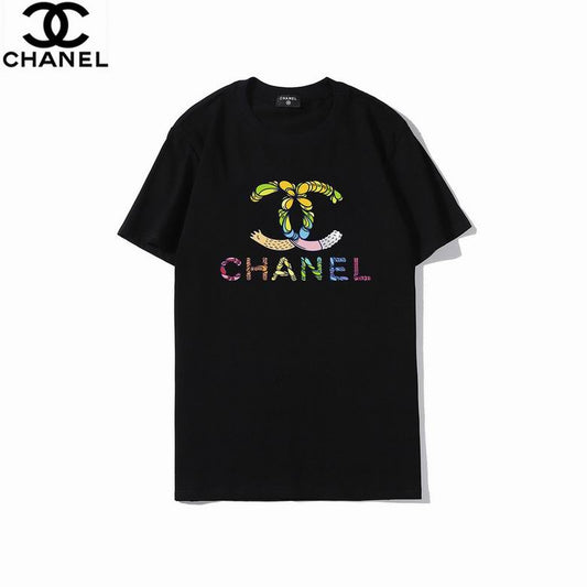 les T-shirts Chanel Femme offrent une élégance et un confort inégalés. Au meilleur prix. Le moins cher design emblématique.