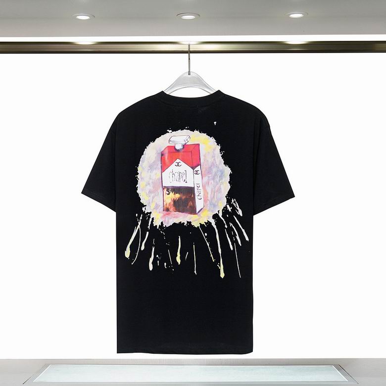les T-shirts Chanel Femme offrent une élégance et un confort inégalés.