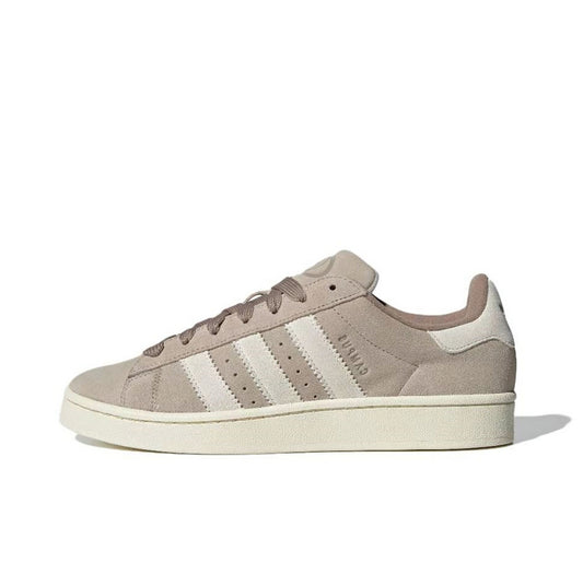 Les baskets Adidas Campus allient un style intemporel à un confort supérieur.
 design classique, pas cher. Le moins cher.
