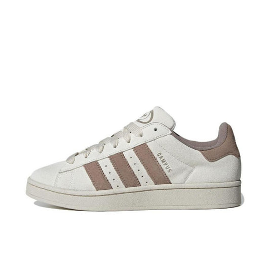 Les baskets Adidas Campus allient un style intemporel à un confort supérieur.
 design classique, pas cher. Le moins cher.