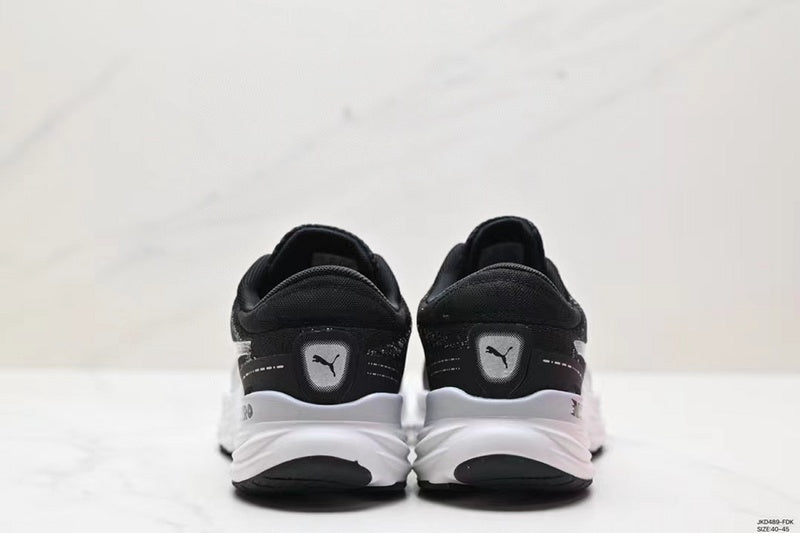 Les baskets Puma allient style exceptionnelle.Leur design exceptionnel indémodable innovant et leurs technologies pas cher.  le moins cher 