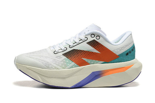 Les baskets New Balance allient style et confort. Leur design classique et leurs matériaux de haute qualité en font un choix idéal pour les amateurs de sneakers.pas cher. Le moins cher.