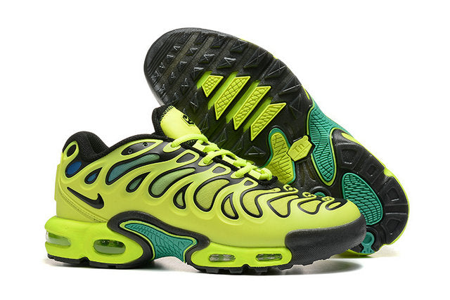Les baskets Nike Air Max Drift allient un style innovant et un confort exceptionnel.pas cher. Le moins cher.