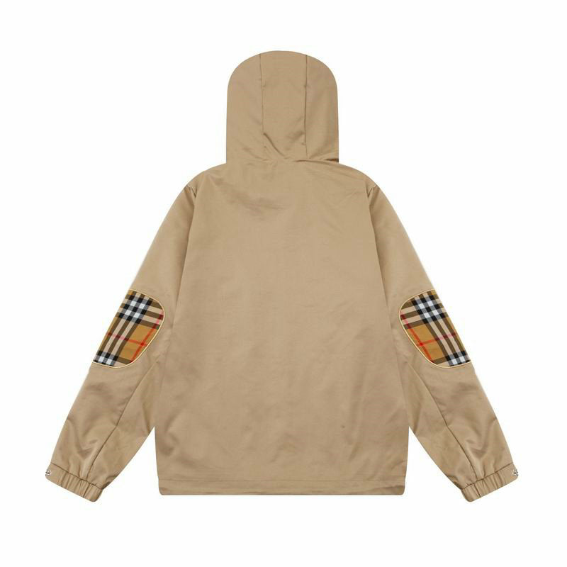 Les vestes Burberry incarnent l'élégance et la qualité, offrant une expérience exceptionnelle. Leur design raffiné et leurs matériaux de haute qualité.pas cher. Le moins cher.