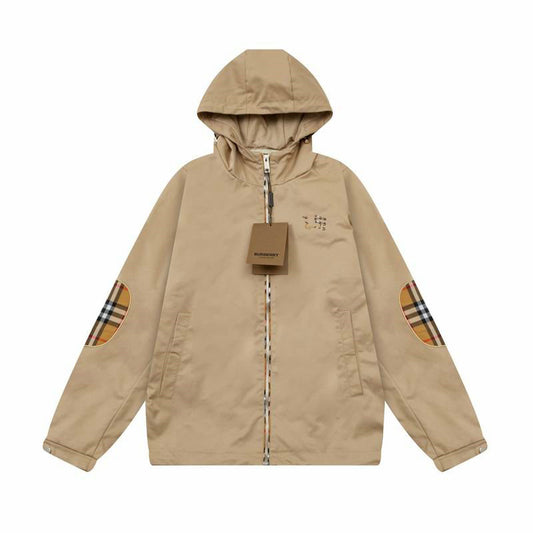 Les vestes Burberry incarnent l'élégance et la qualité, offrant une expérience exceptionnelle. Leur design raffiné et leurs matériaux de haute qualité.pas cher. Le moins cher.