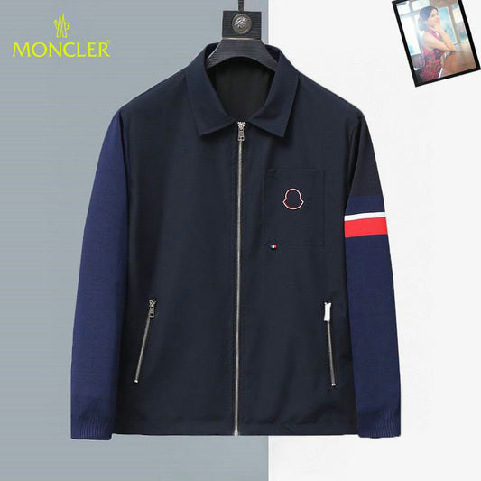 Les vestes Moncler allient élégance et modernité. Leur design sophistiqué et leurs matériaux haut de gamme en font un choix incontournable.pas cher.le moins cher.
