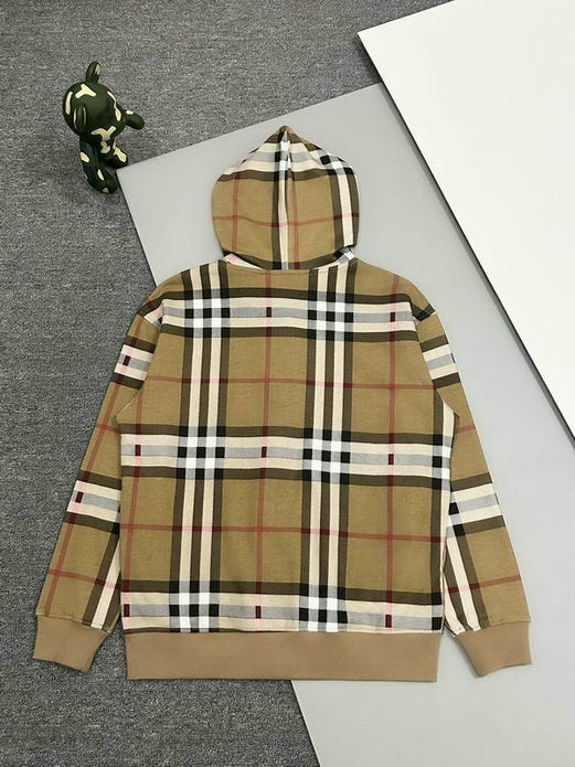 Les vestes Burberry incarnent l'élégance et la qualité, offrant une expérience exceptionnelle. Leur design raffiné et leurs matériaux de haute qualité.pas cher. Le moins cher.
