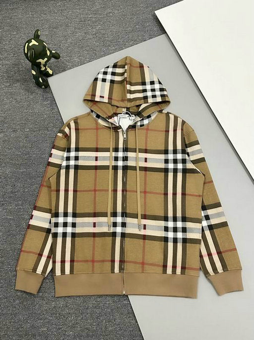 Les vestes Burberry incarnent l'élégance et la qualité, offrant une expérience exceptionnelle. Leur design raffiné et leurs matériaux de haute qualité.pas cher. Le moins cher.