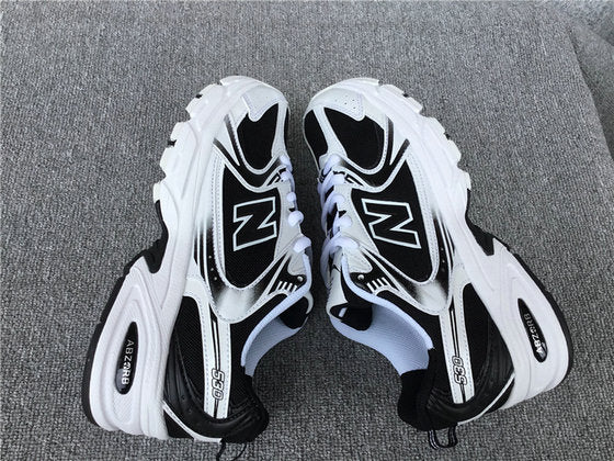 Les baskets New Balance allient style et confort. Leur design classique et leurs matériaux de haute qualité en font un choix idéal pour les amateurs de sneakers.pas cher. Le moins cher.
