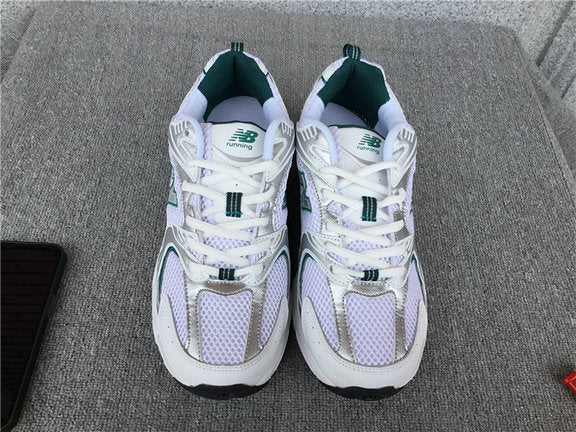 Baskets New Balance combinent un design élégant et une technologie de pointe. moderne et leur sur toute la longueur.pas cher. Le moins cher.