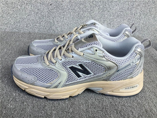 Les baskets New Balance allient style et confort. Leur design classique et leurs matériaux de haute qualité en font un choix idéal pour les amateurs de sneakers.pas cher. Le moins cher.