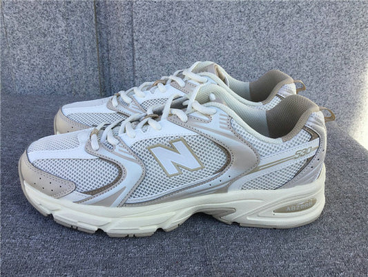 Les baskets New Balance allient style et confort. Leur design classique et leurs matériaux de haute qualité en font un choix idéal pour les amateurs de sneakers.pas cher. Le moins cher.