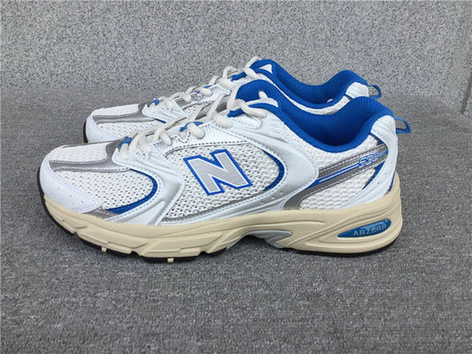 Les baskets New Balance allient style et confort. Leur design classique et leurs matériaux de haute qualité en font un choix idéal pour les amateurs de sneakers.pas cher. Le moins cher.