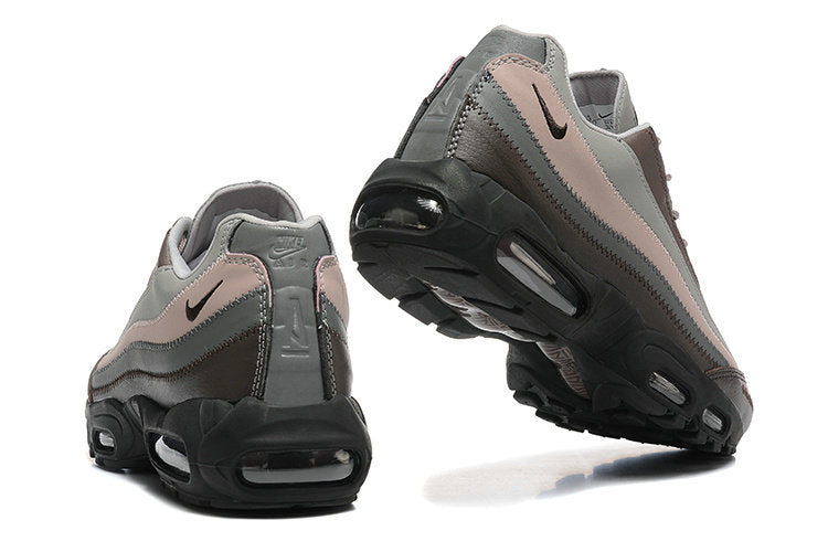 Les baskets Nike Air Max BW allient un style intemporel à un confort inégalé. Leur design classique  de haute qualité .pas Cher. le moins cher.