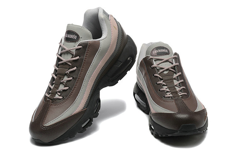 Les baskets Nike Air Max BW allient un style intemporel à un confort inégalé. Leur design classique  de haute qualité .pas Cher. le moins cher.