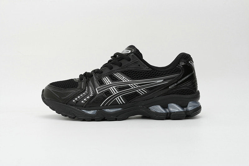 Les baskets Asics offrent une combinaison parfaite de style et de performance. Leur design élégant et leurs technologies de pointe les rendent idéales pour les couleur.