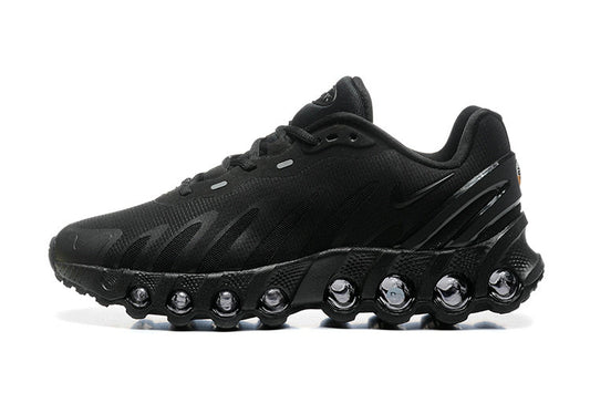 Les baskets Nike Air Max DN8 combinent innovation et design moderne pour offrir un style dynamique et une performance inégalée.pas cher . Le moins cher.