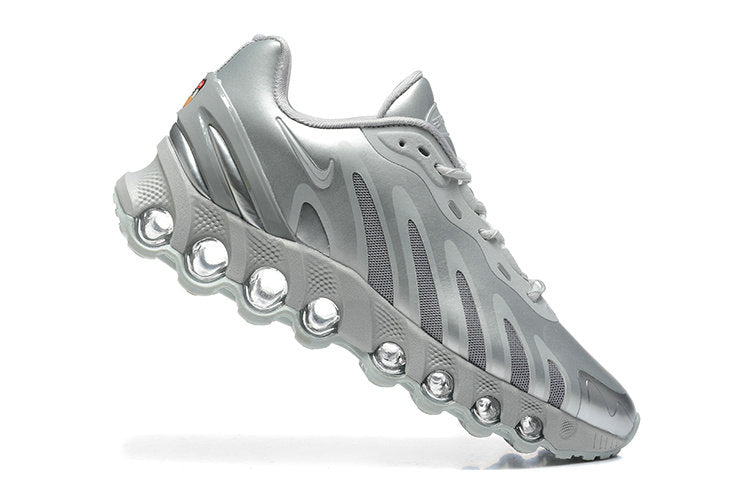Les baskets Nike Air Max DN8 combinent innovation et design moderne pour offrir un style dynamique et une performance inégalée.pas cher . Le moins cher.