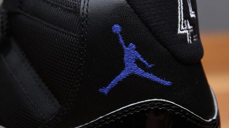 Les Air Jordan 11 Femme permettent de personnaliser votre style tout en bénéficiant d’un confort supérieur.Idéale pour un usage quotidien.
