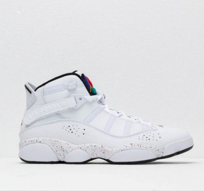 Les  baskets Air Jordan 6 Retro "Pantone" Femme permettent de personnaliser votre style tout en bénéficiant d’un confort supérieur.