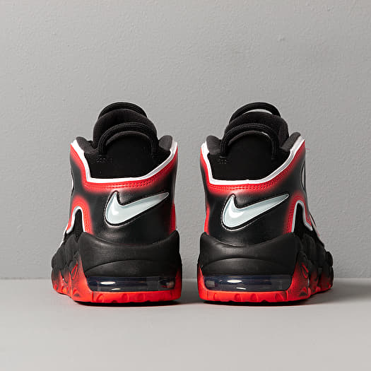 Les baskets Nike Air Max Uptempo Femme incarnent parfaitement l'évolution de la gamme légendaire Nike Air Max.