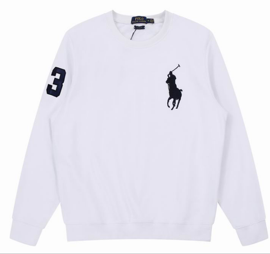 Le sweat Ralph Lauren allie performance et style. Son design élégant et sa qualité supérieure le rendent indispensable pour les amateurs de mode. Fabriqué avec des matériaux de qualité, ce sweat offre un confort optimal et un look raffiné.