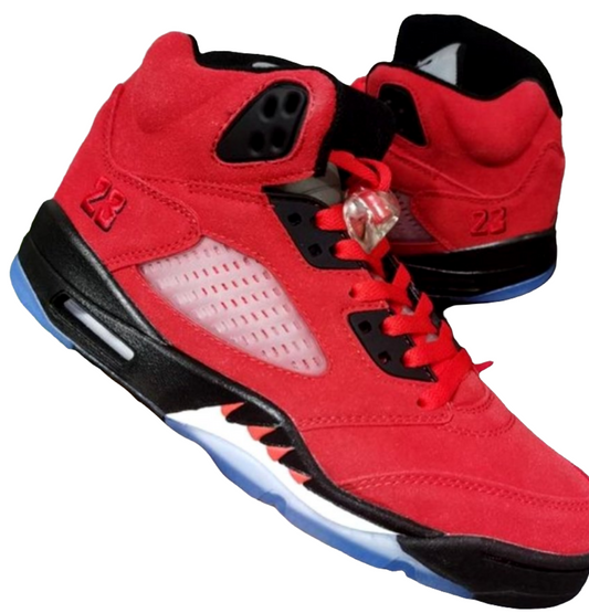 Les baskets Air Jordan 5 offrent un style audacieux et une performance exceptionnelle. leur design unique emblématique. Pas cher. Le moins cher. 